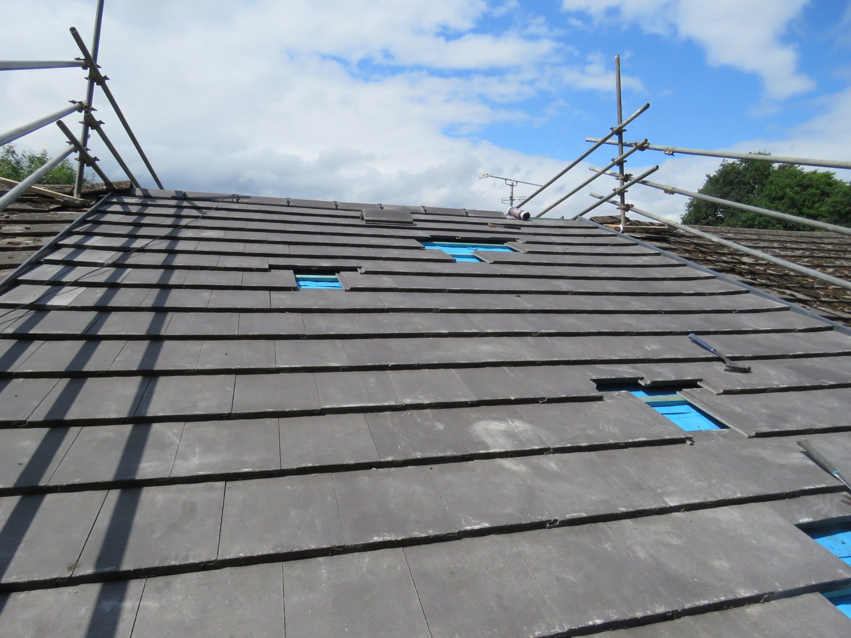 Natural slate roof repair in Penryn